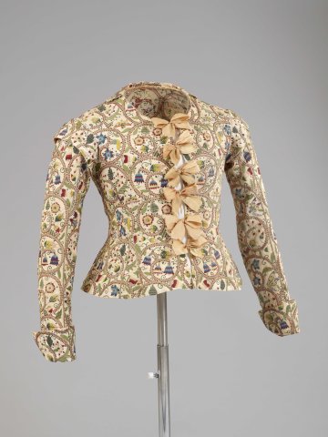 Cream linen woman’s waistcoat with coloured silk and metal thread embroidery