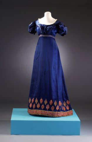 Dark blue silk dress with multicoloured embroidery, ca.1815-1819